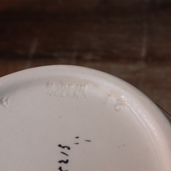 Vintage Wedgewood Hunting Scene Pitcher - Picture 7 of 9